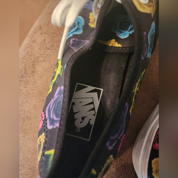 Vans Black and Yellow Cartoon Sneakers - Picture 3 of 6